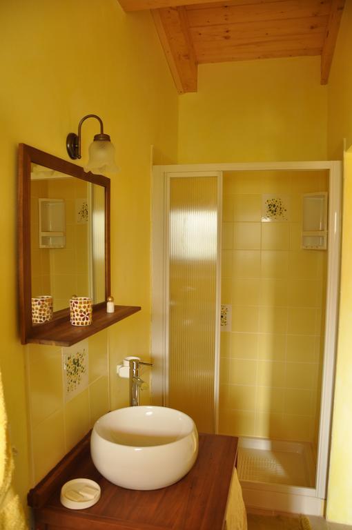 La Nave B&B Monteggio Стая снимка